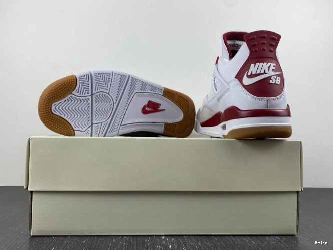 Bmlin Pine 4 DR5415-160 Retro SB Jordan Red 0731